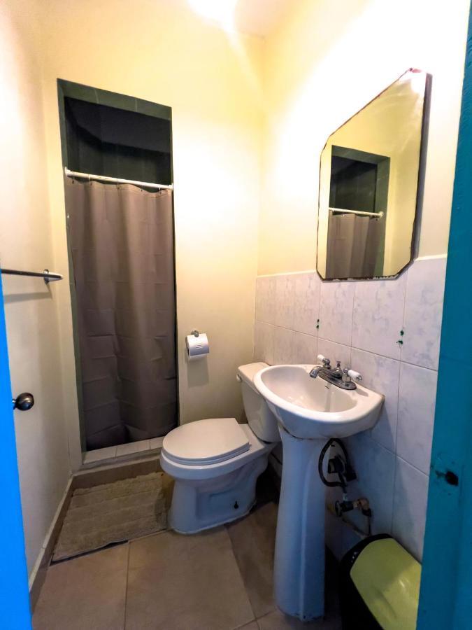 Aqua Lounge Hostel Bocas Town Ngoại thất bức ảnh